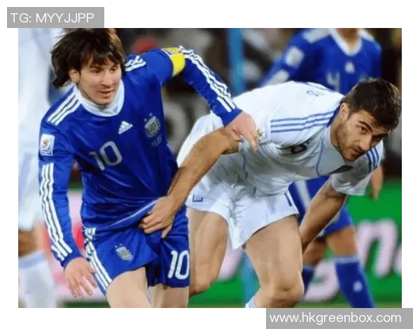 足球女球星25号是谁 解析她的比赛风采与球场背后的故事