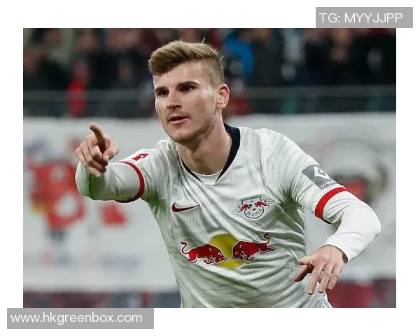 察雅足球球星带领球队崛起背后的奋斗历程与未来发展潜力分析